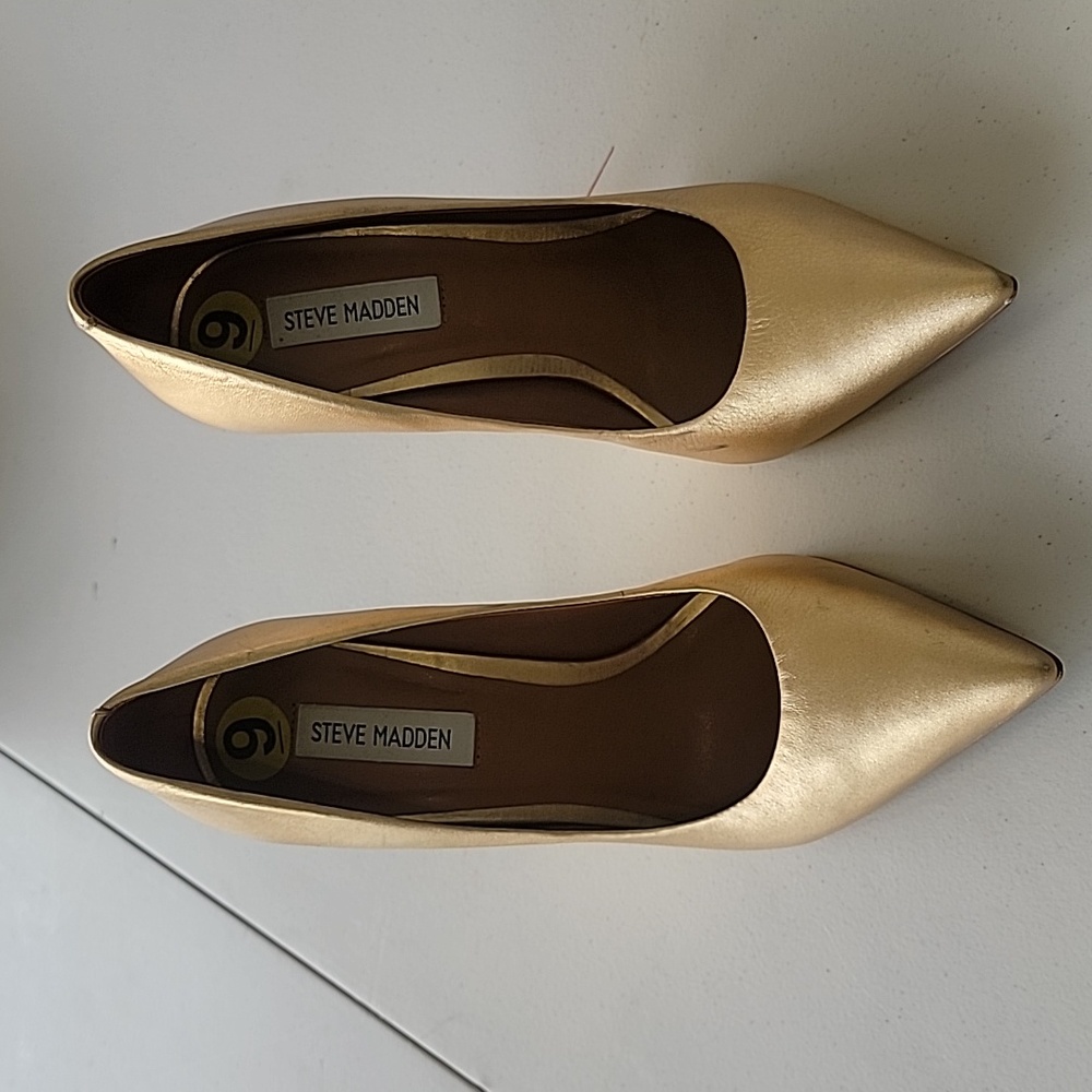 Steve Madden pumps Sz. 9 Gold